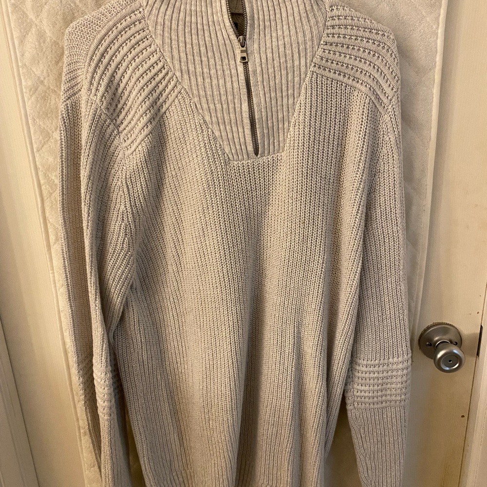 Mens XL sweater
